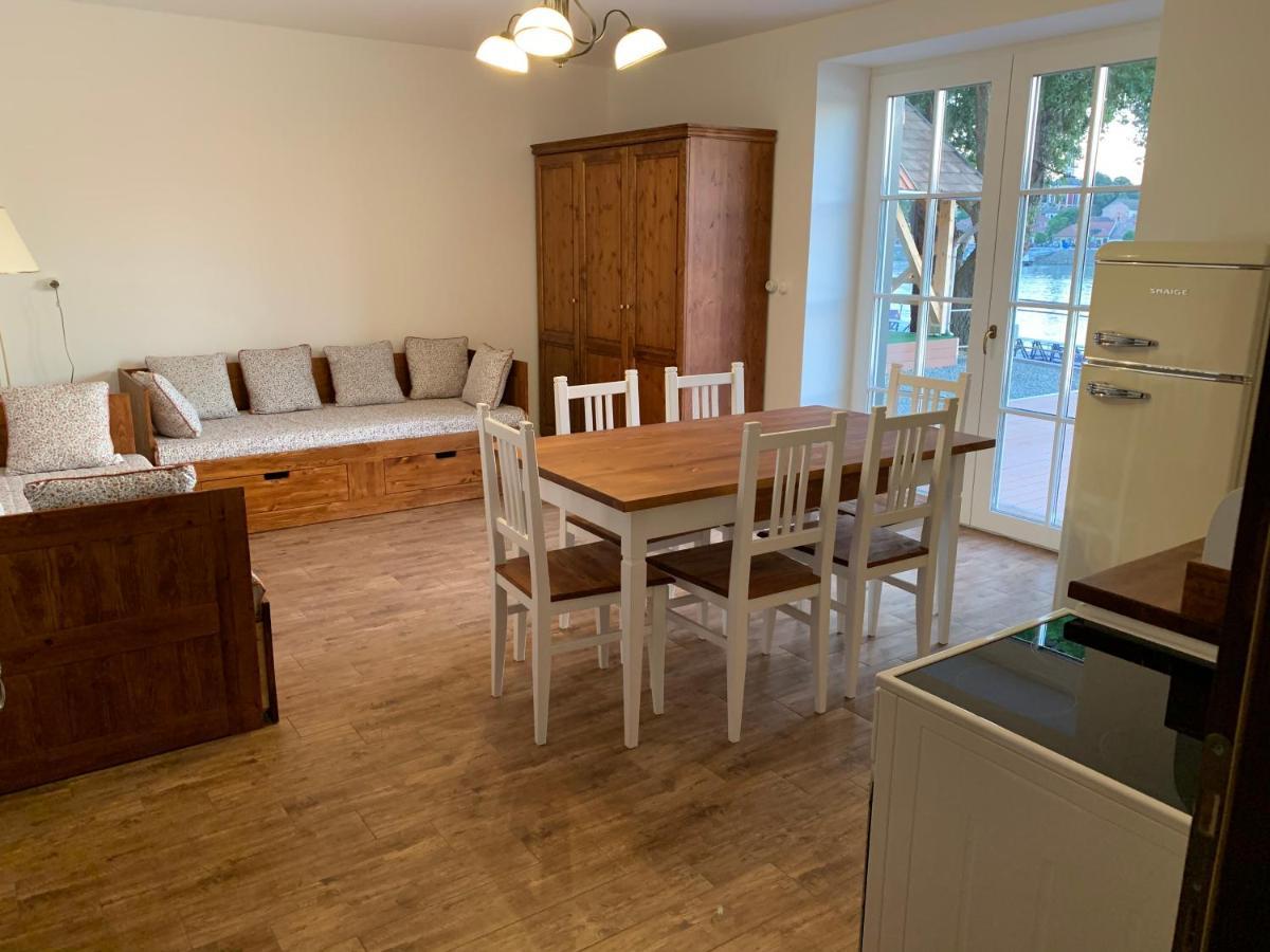 Szazesztendos Reveszhaz Apartman Сигетмоноштор Экстерьер фото