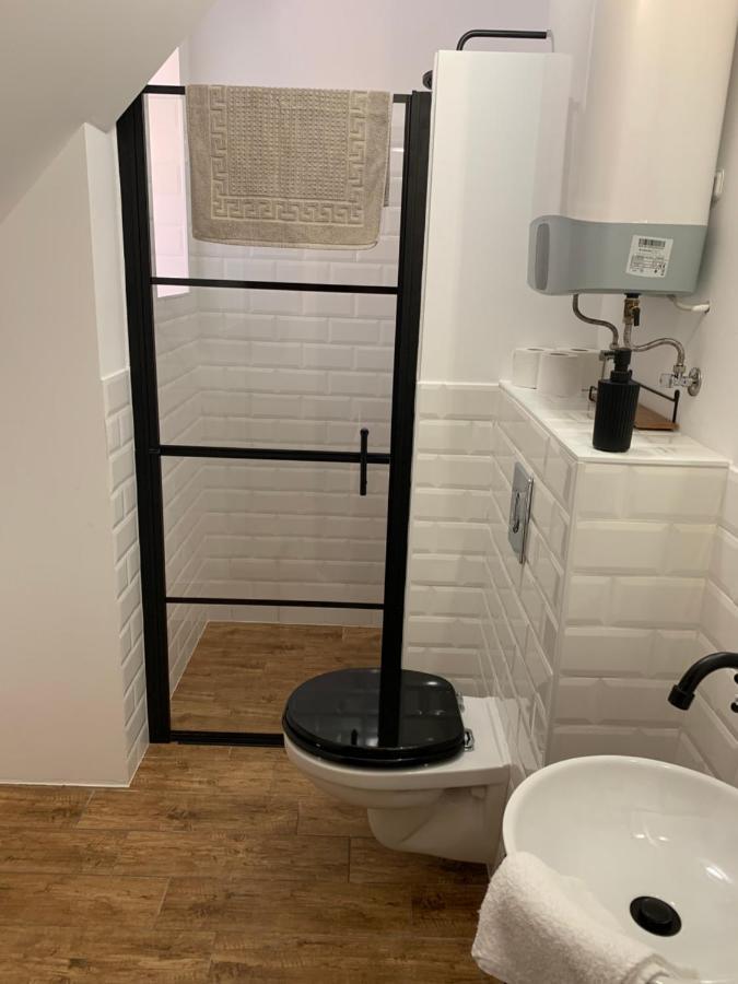 Szazesztendos Reveszhaz Apartman Сигетмоноштор Экстерьер фото